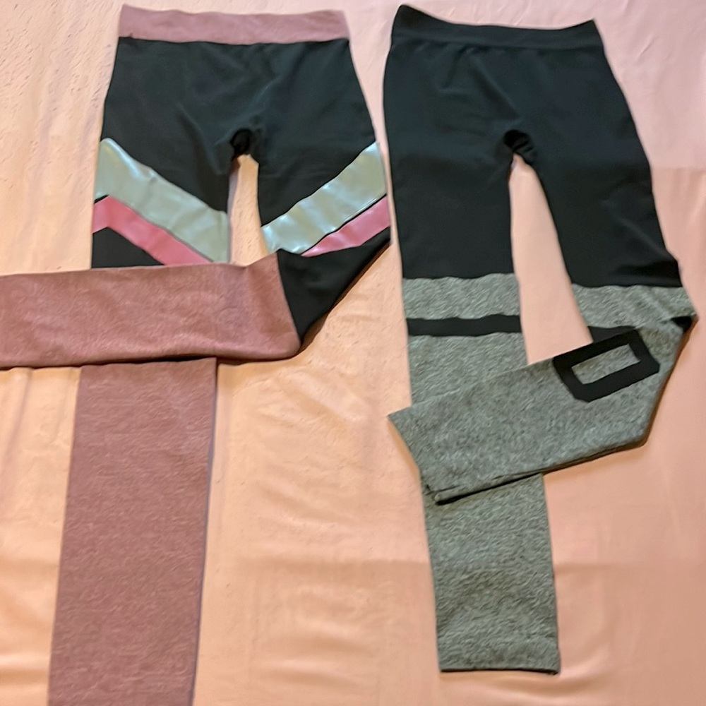 Leggings set (Black and Gray and Black and Pink)